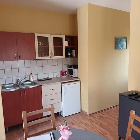 Basti Apartment *