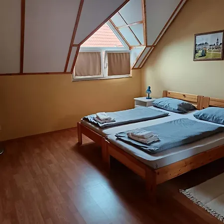 Apartment Basti *